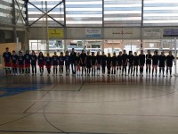 Club Voleibol Terrassa 2013 i equip juvenil del Col·legi Sagrat Cor // Imatge cedida pel Club Voleibol Terrassa 2013